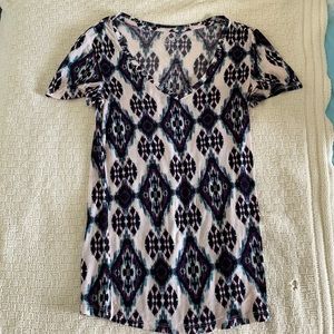 A little see through soft & thin.White-pinkish back with blue & purple diamonds